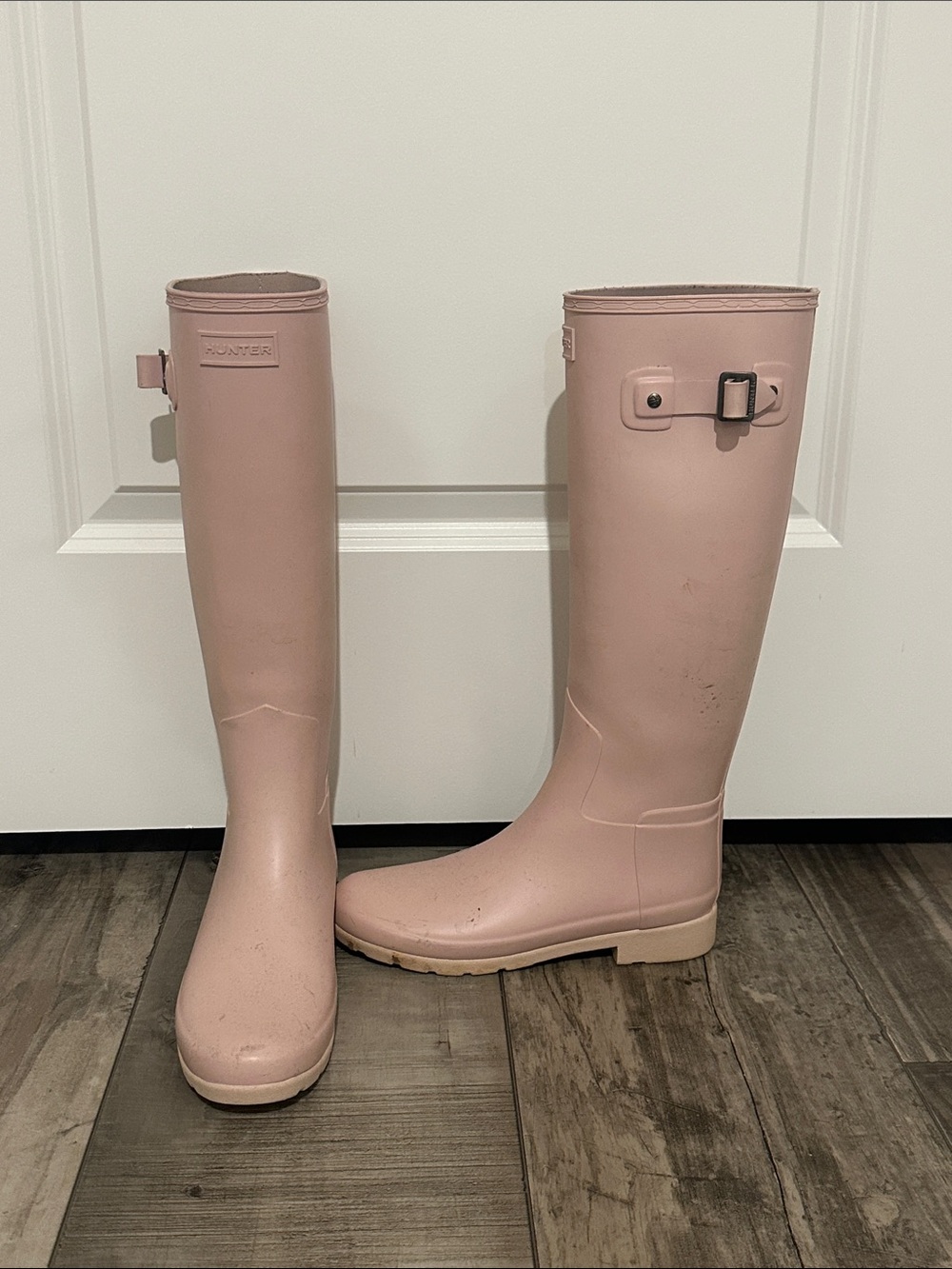 Hunter Tall Rubber Rain Boots in Blush Pink